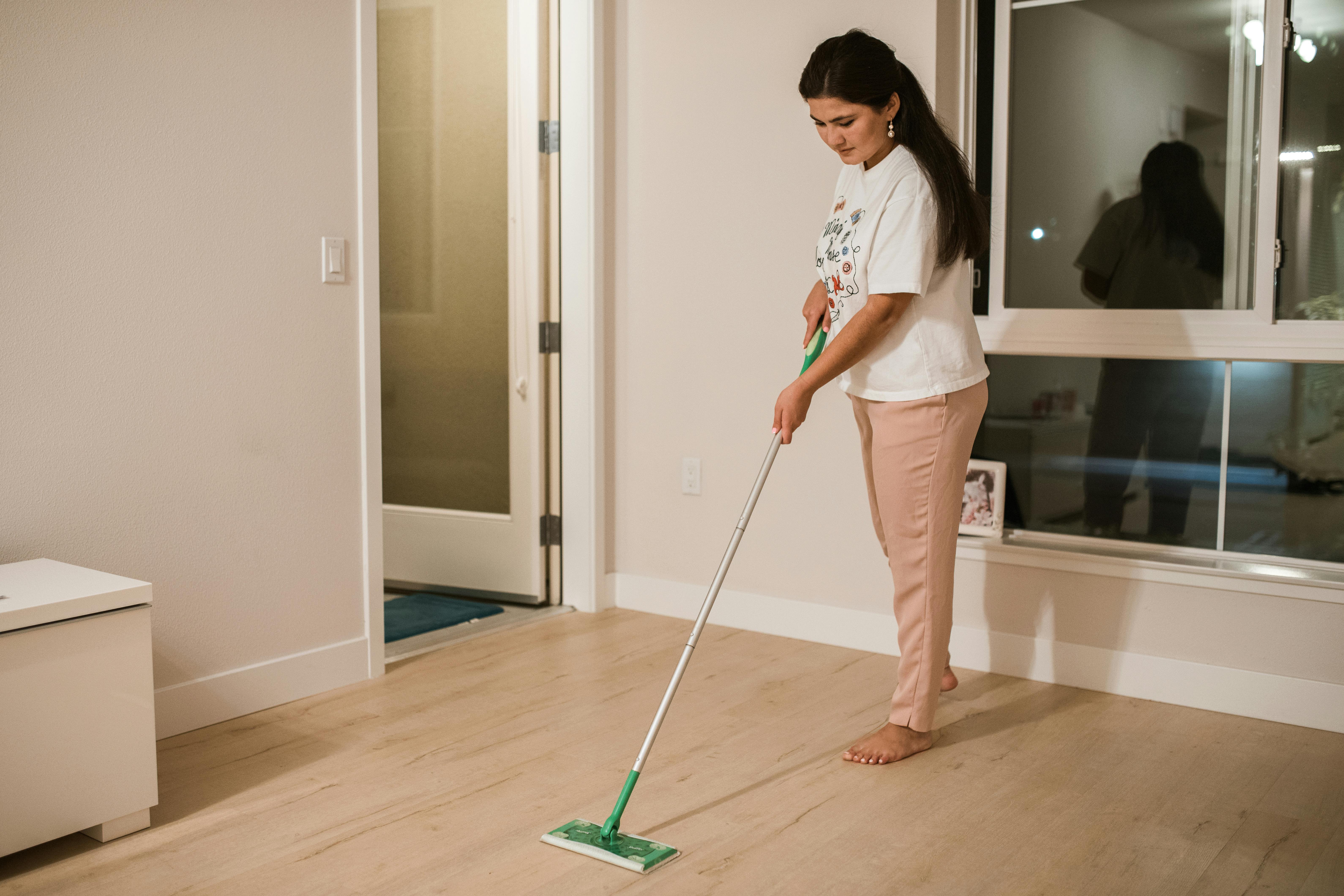 Inside Deep Cleaning service